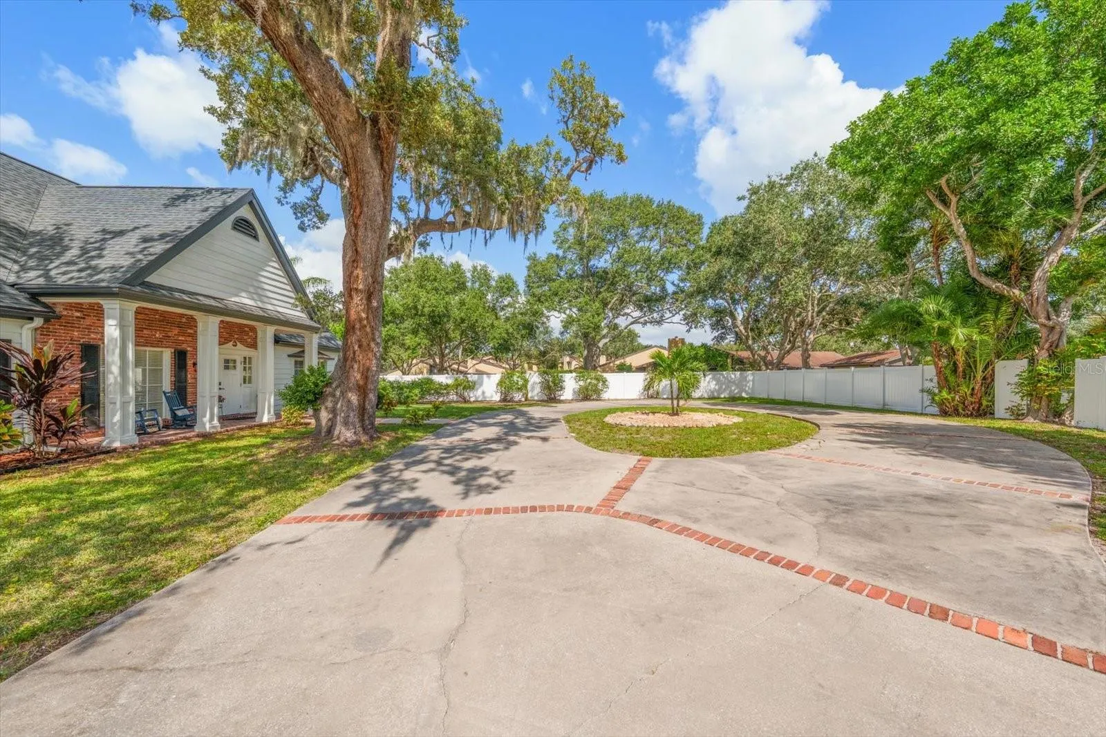 14195 SIESTA RD