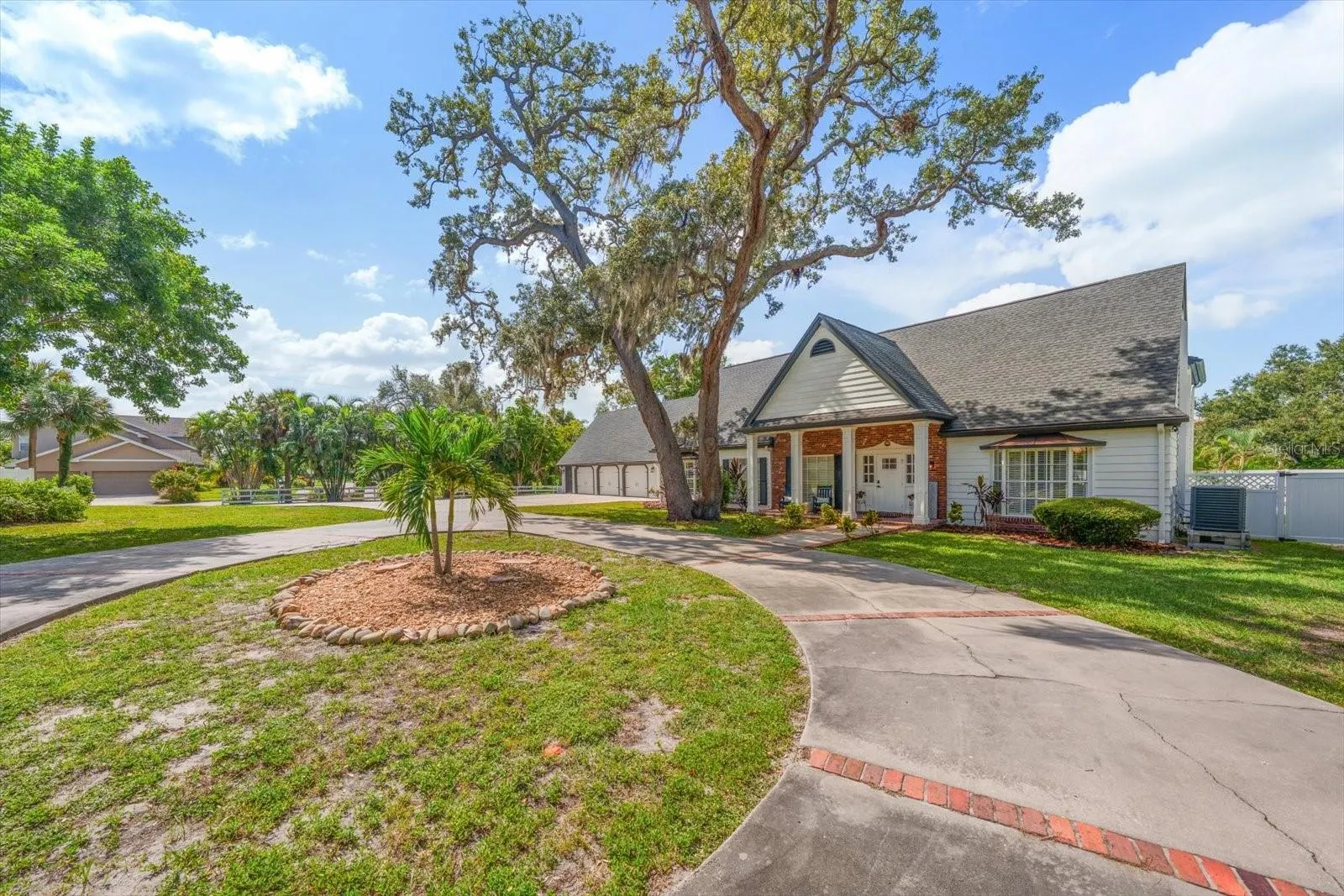 14195 SIESTA RD
