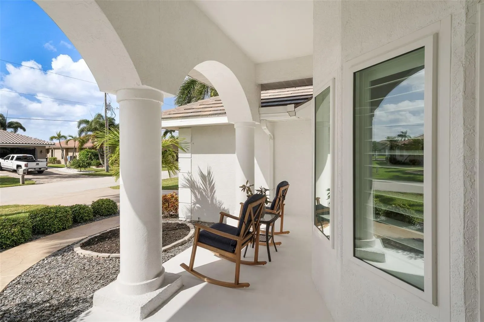 562 ANDORA DR