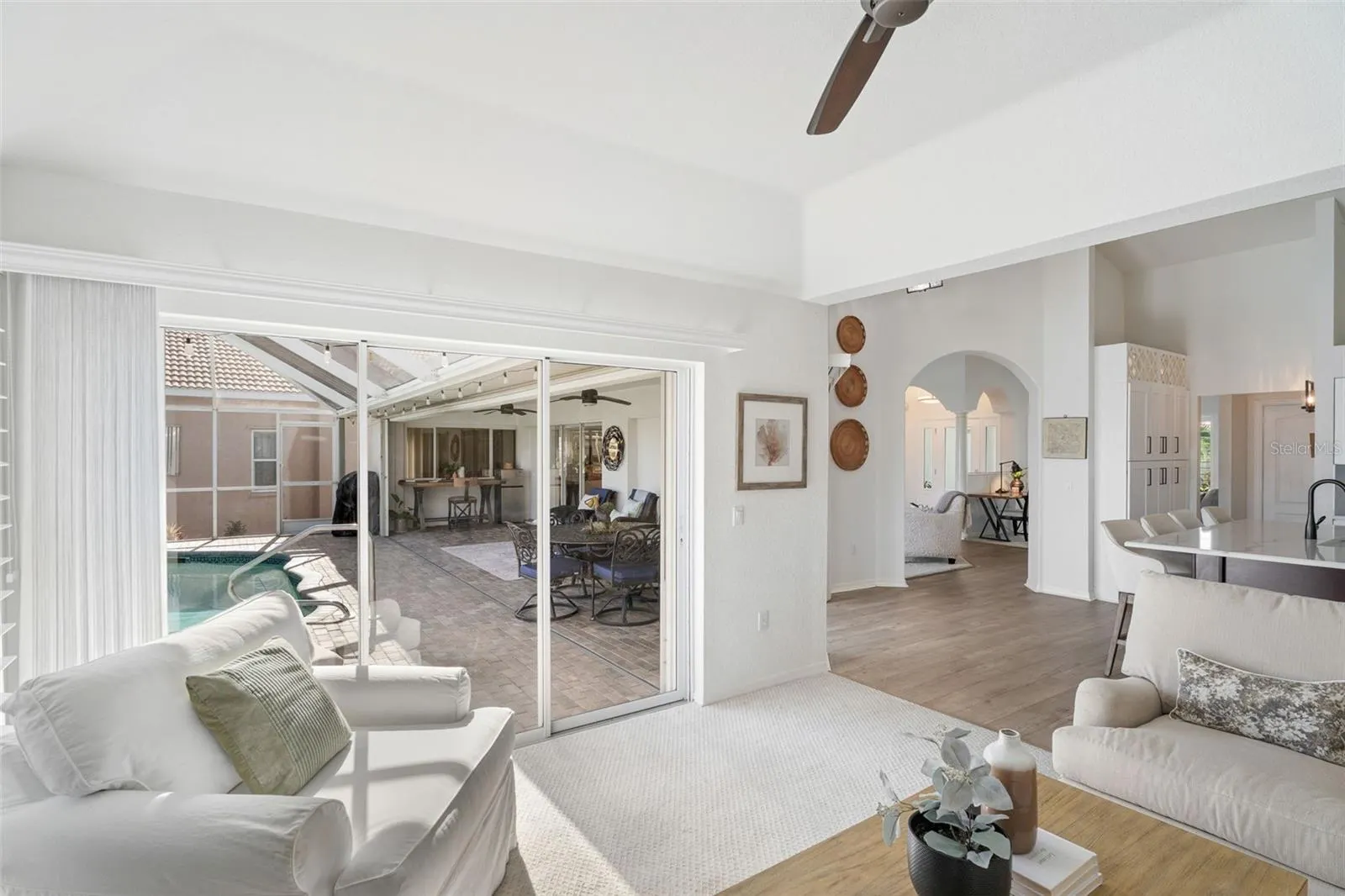 562 ANDORA DR