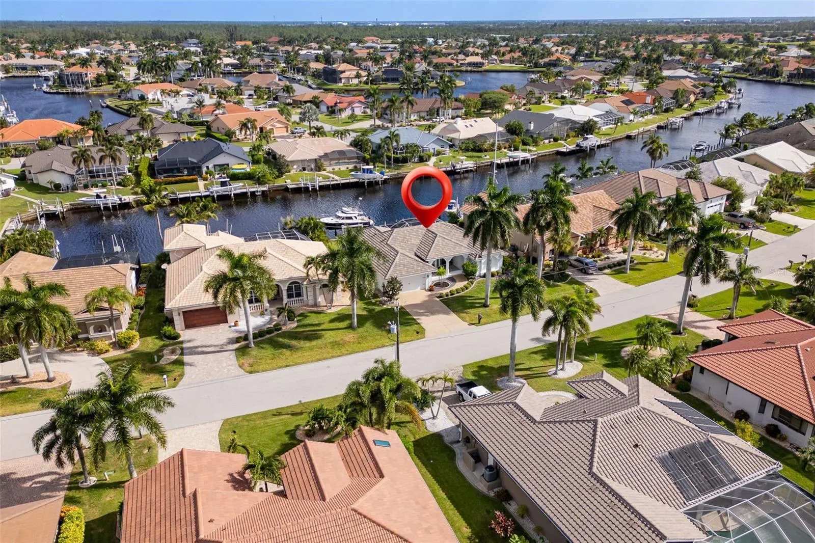 562 ANDORA DR