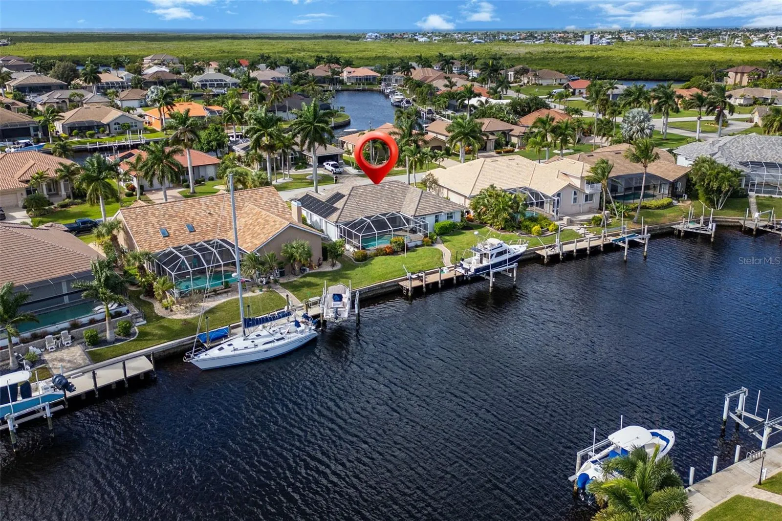 562 ANDORA DR