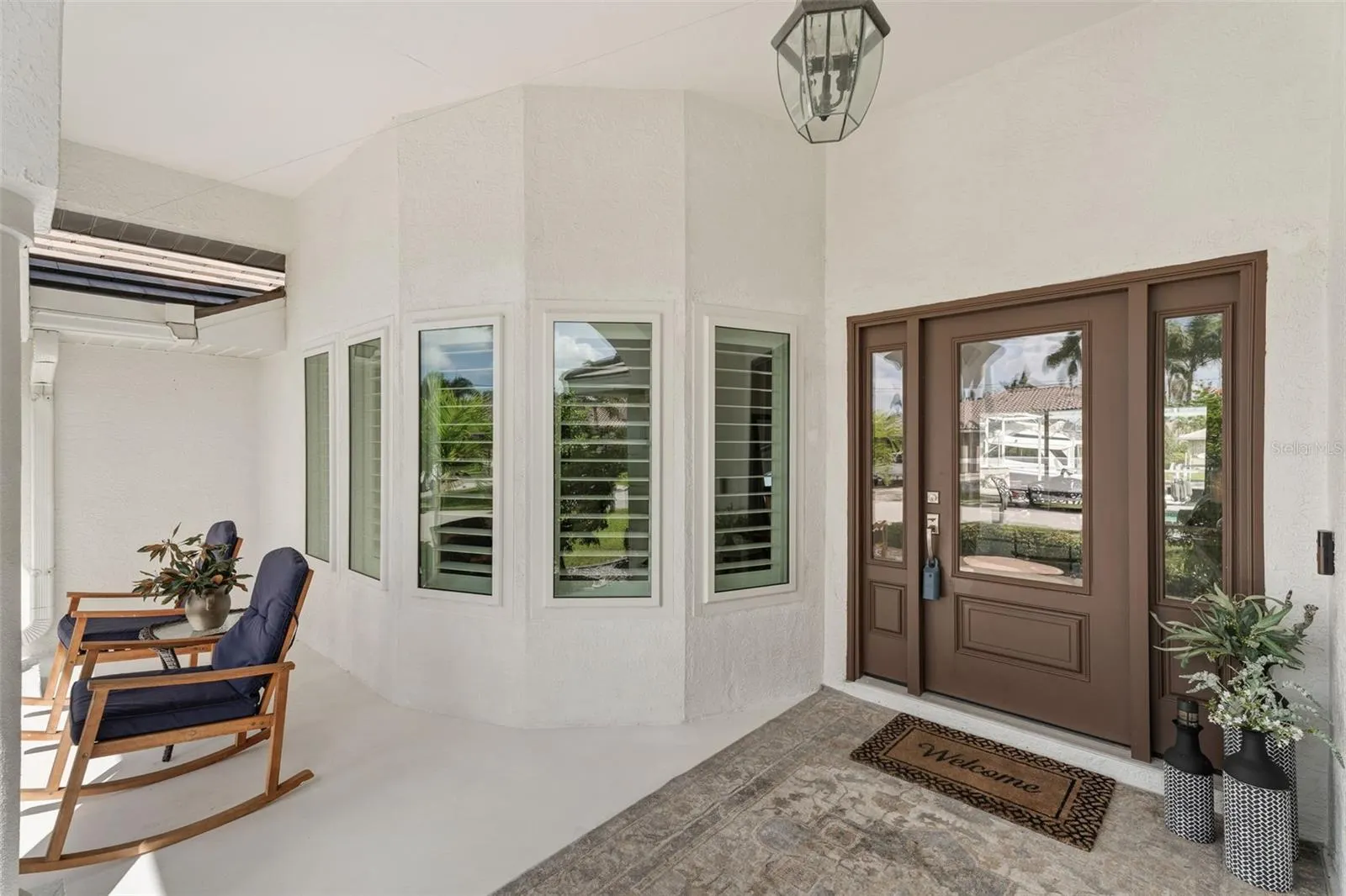 562 ANDORA DR