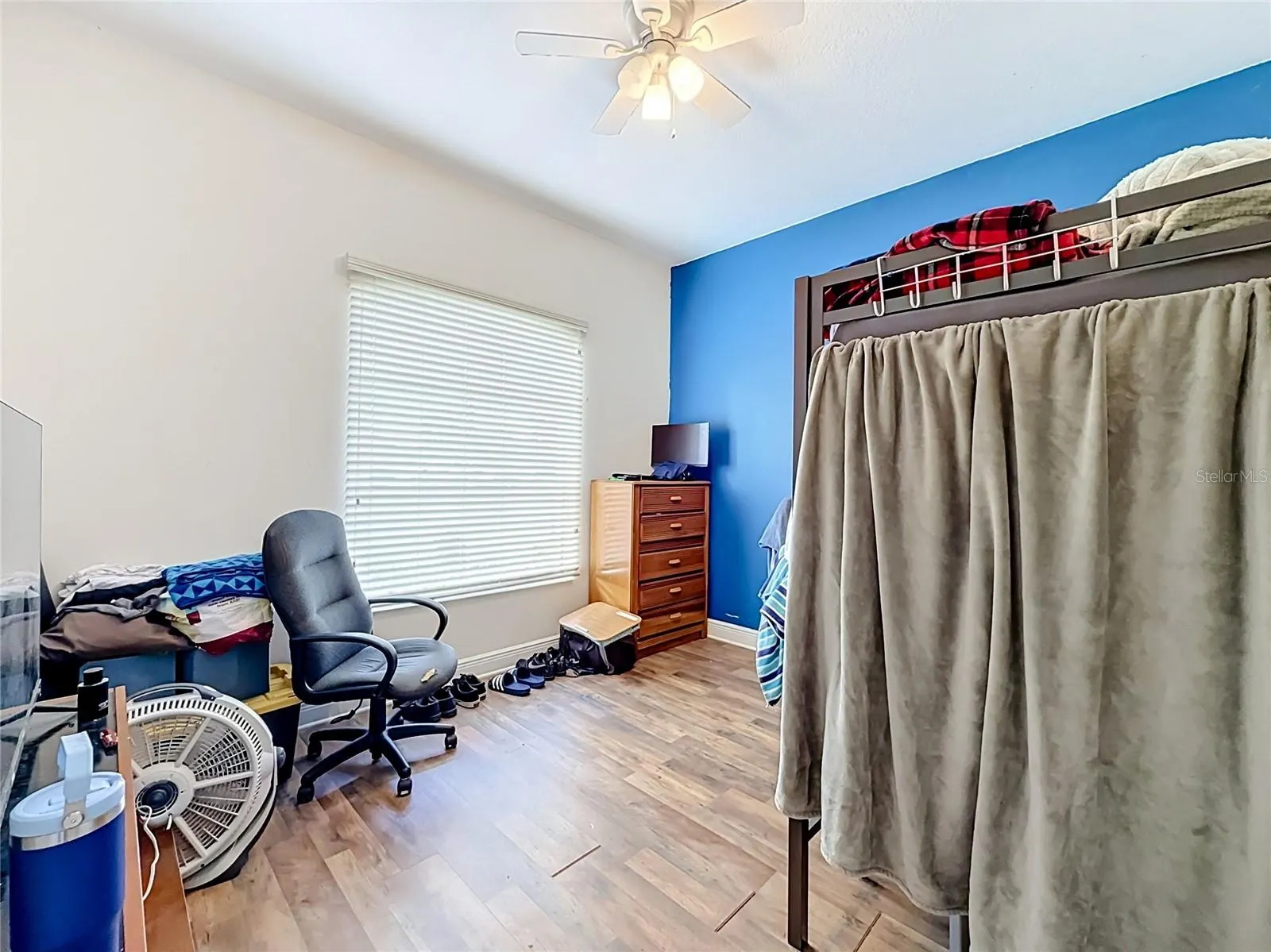 38634 LAKEVIEW WALK