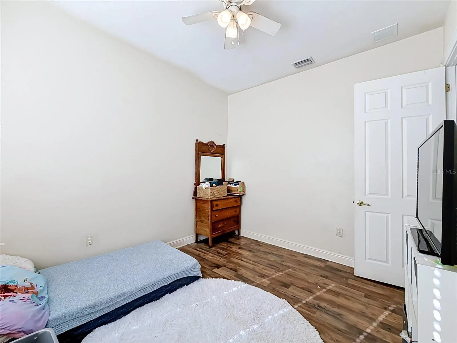 38634 LAKEVIEW WALK
