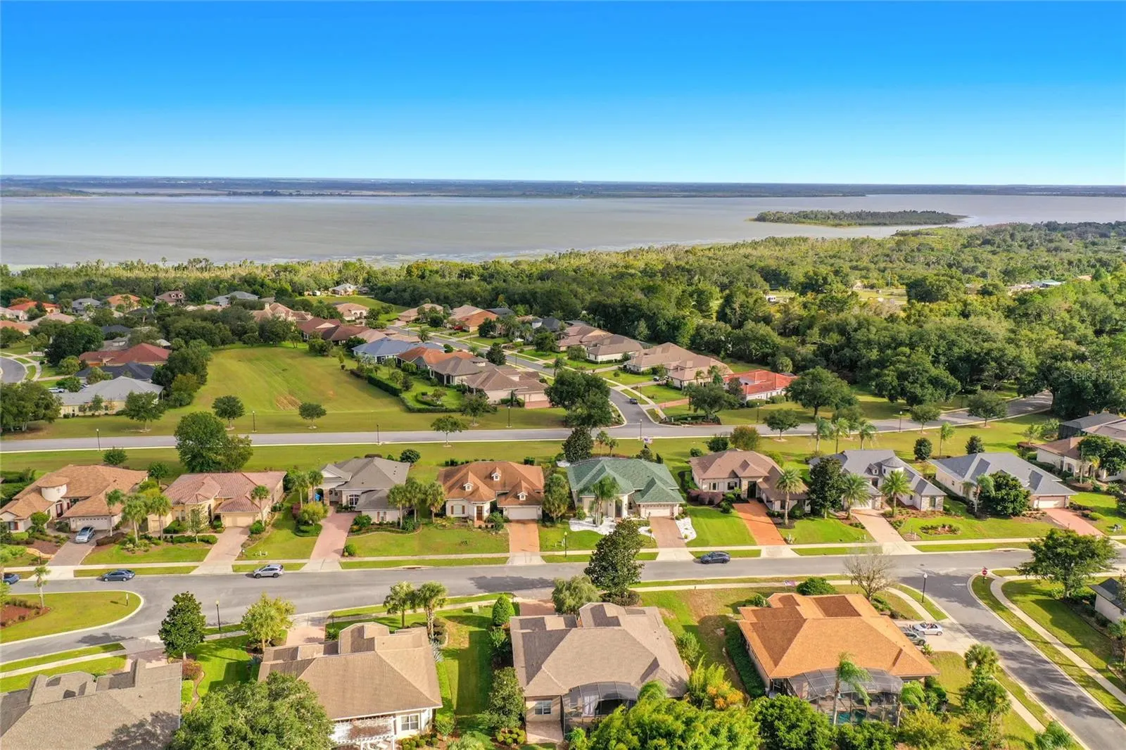 38634 LAKEVIEW WALK