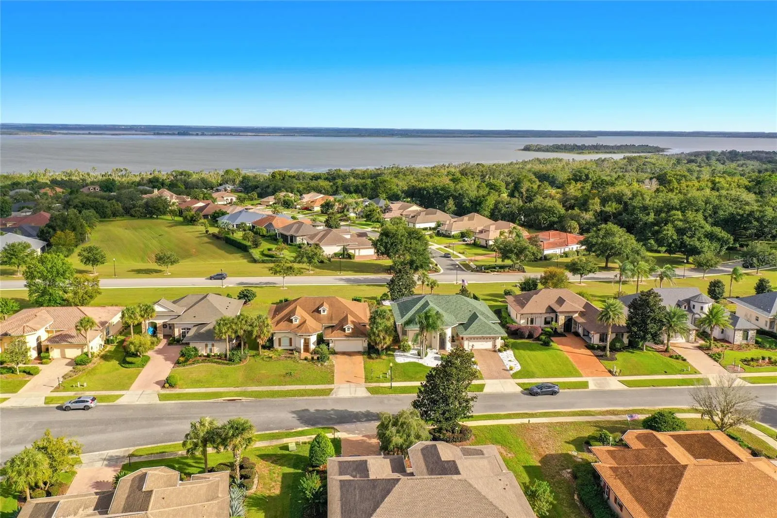 38634 LAKEVIEW WALK