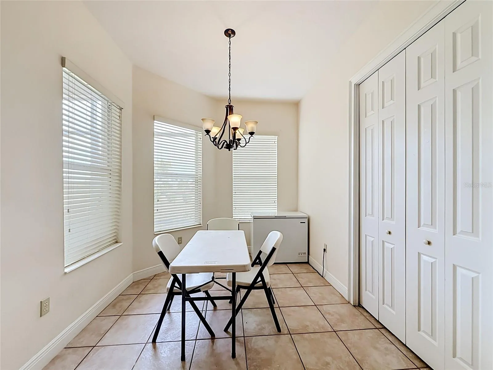 38634 LAKEVIEW WALK