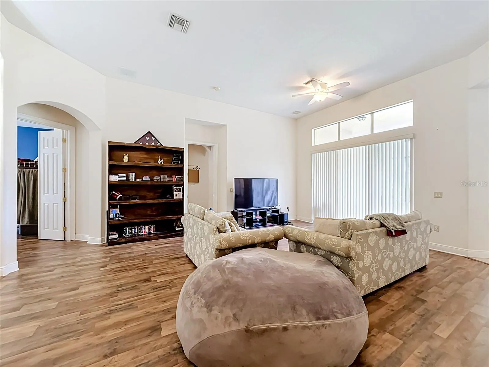 38634 LAKEVIEW WALK