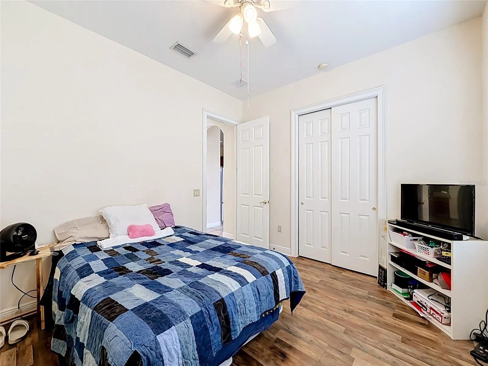 38634 LAKEVIEW WALK