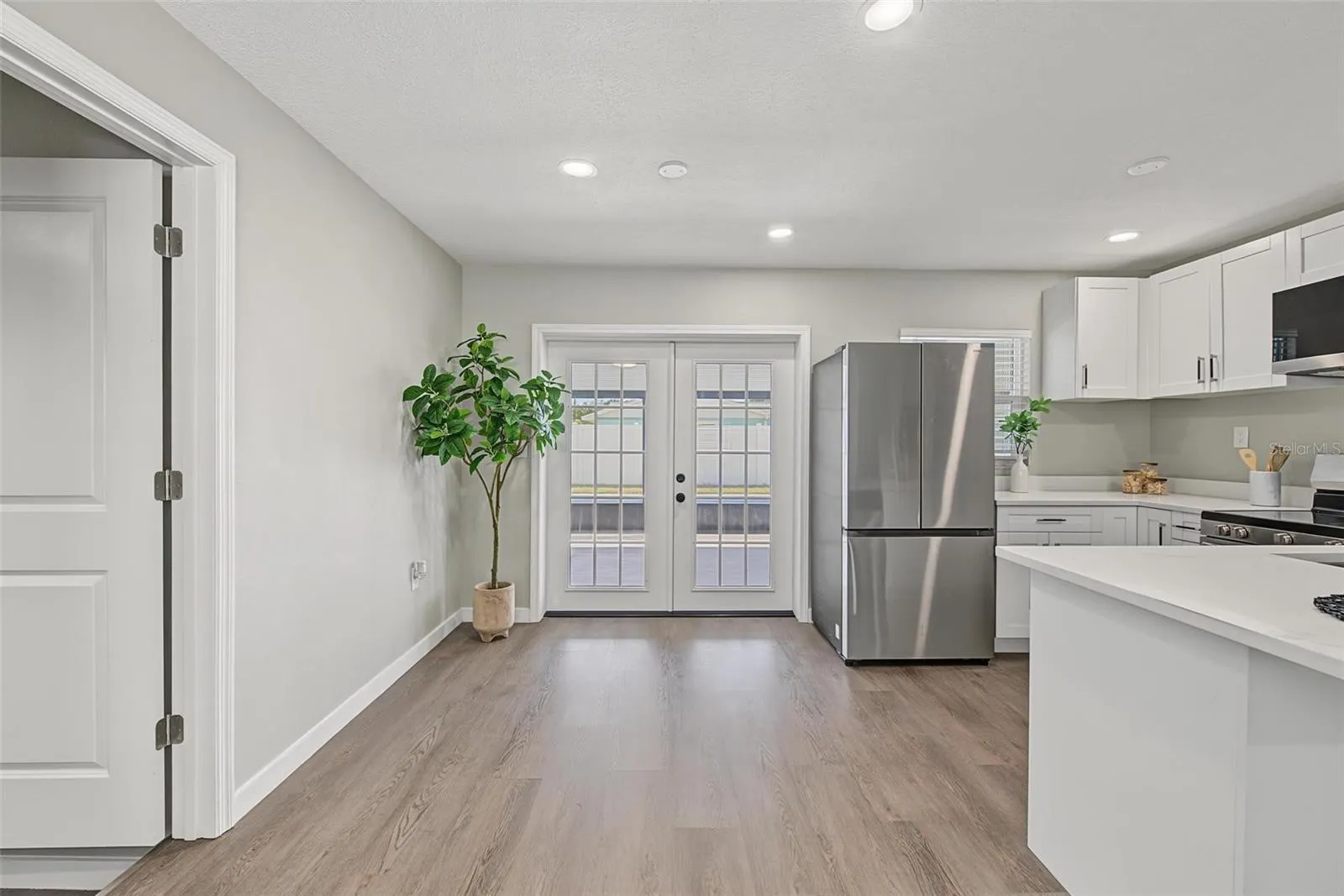 548 FRANDOR PL