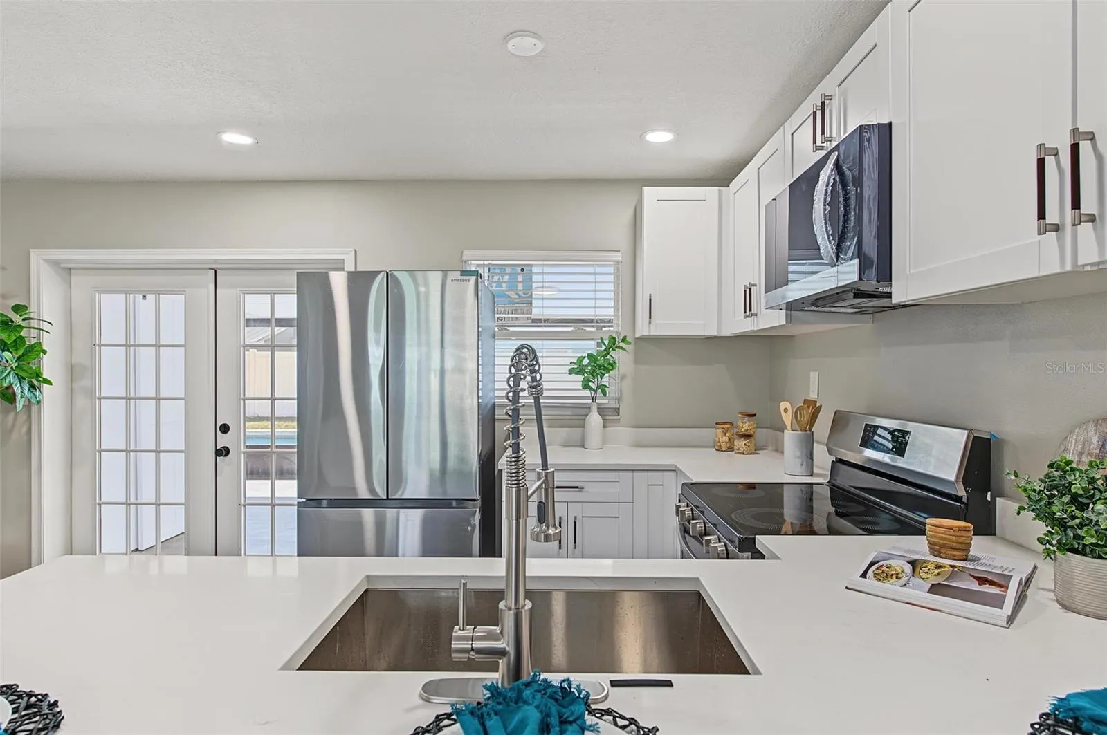 548 FRANDOR PL