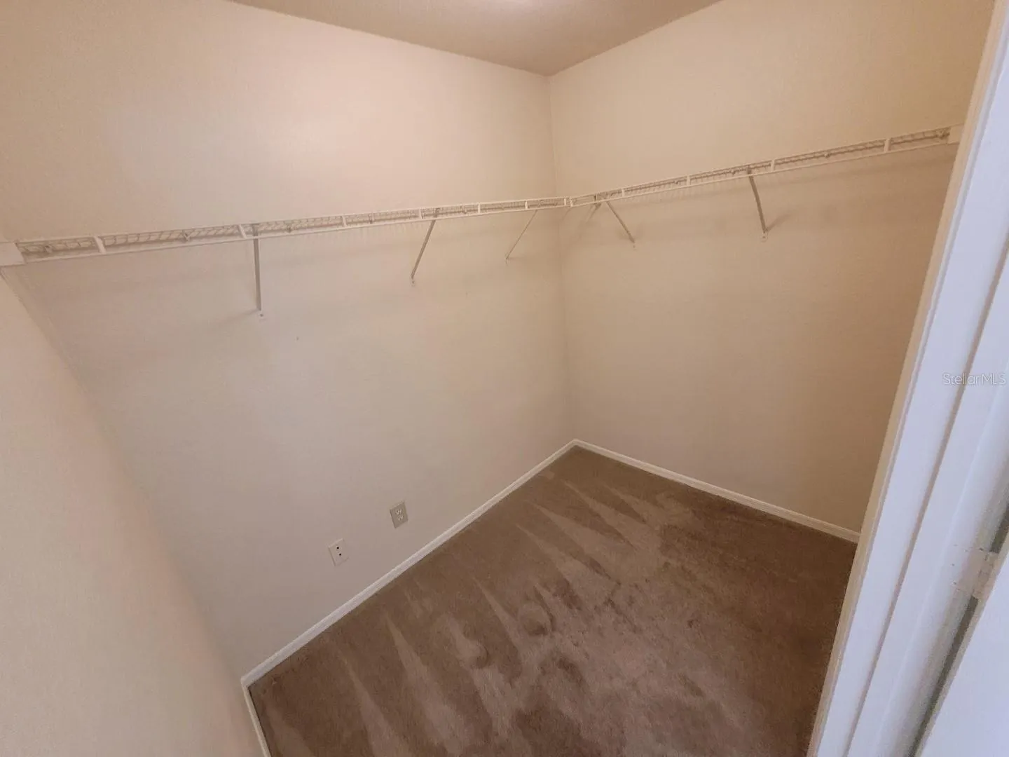 5901 BRICKLEBERRY LN #203 #203