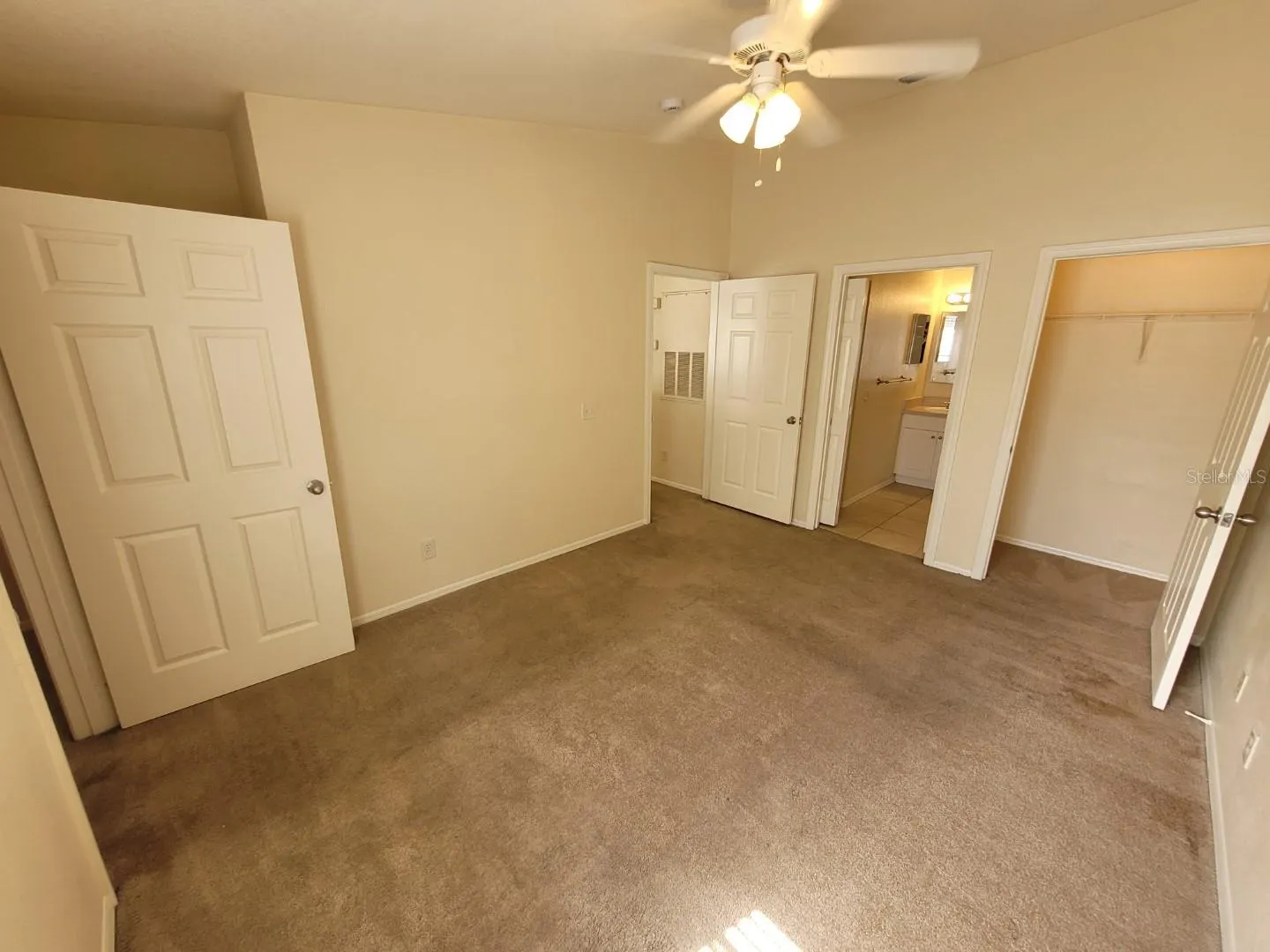 5901 BRICKLEBERRY LN #203 #203