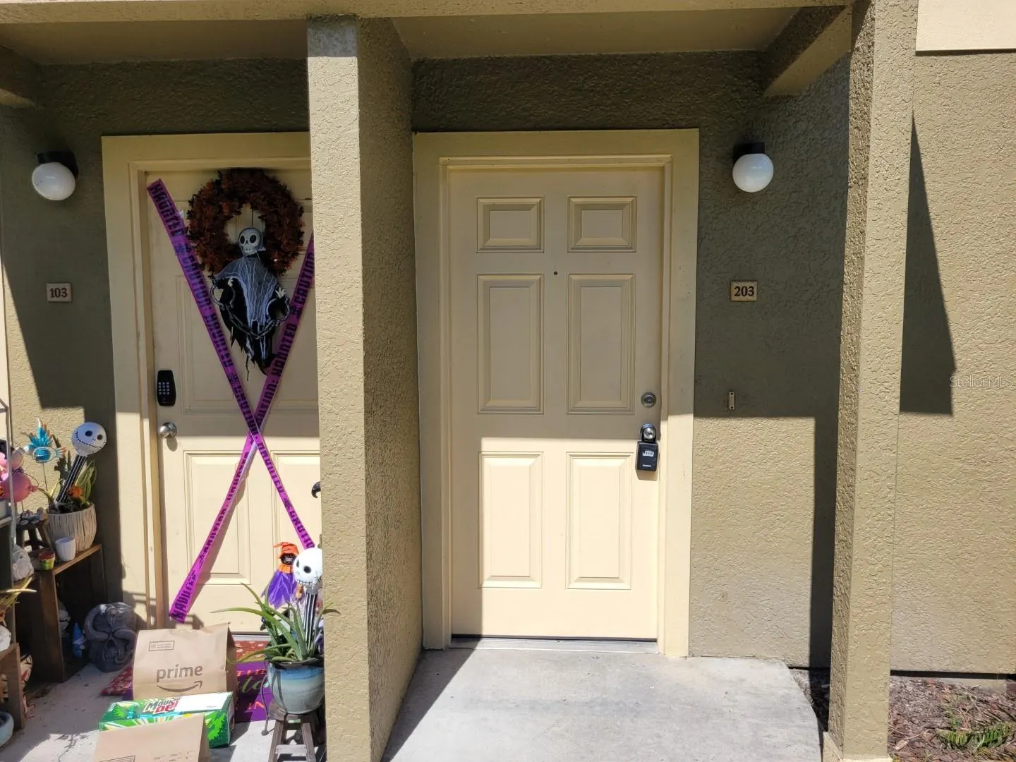 5901 BRICKLEBERRY LN #203 #203
