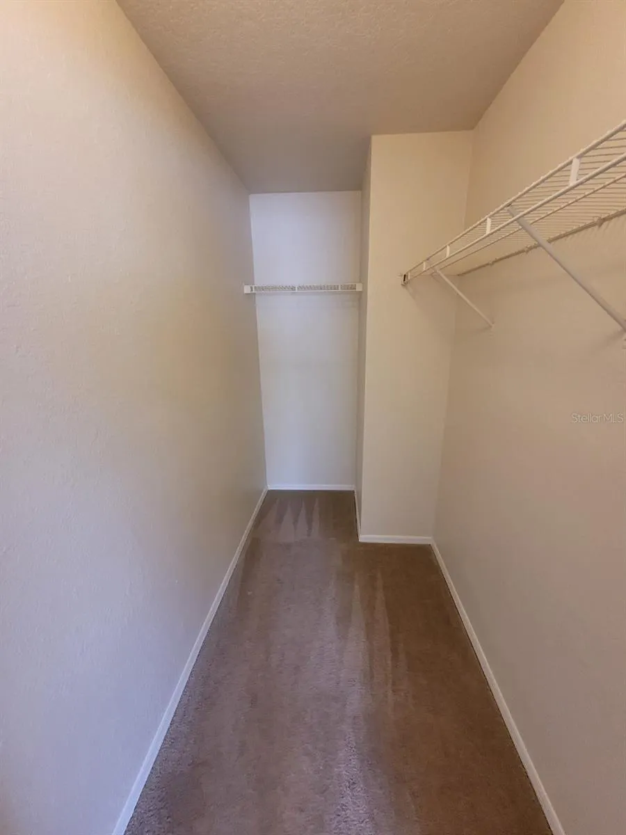 5901 BRICKLEBERRY LN #203 #203