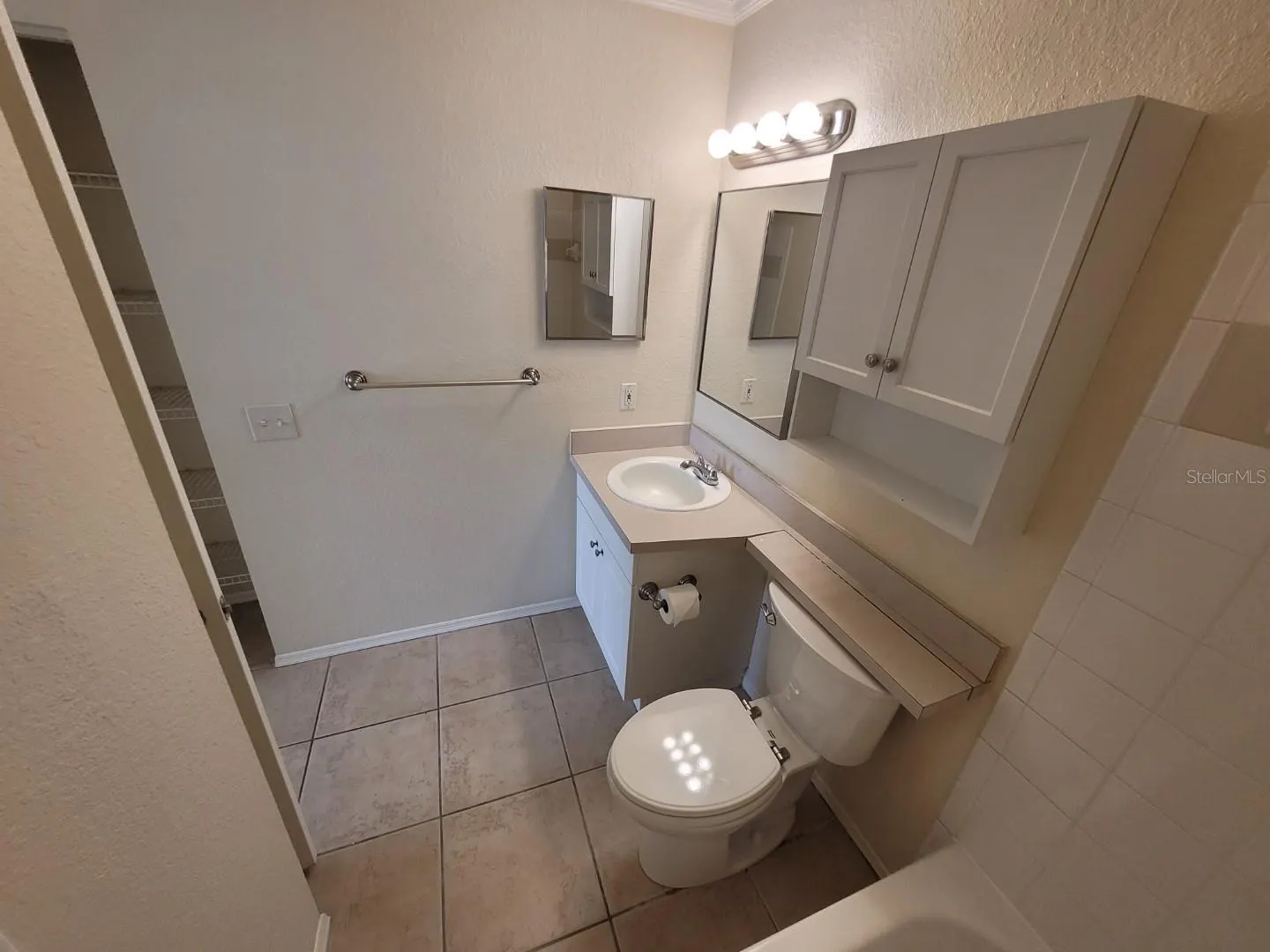5901 BRICKLEBERRY LN #203 #203