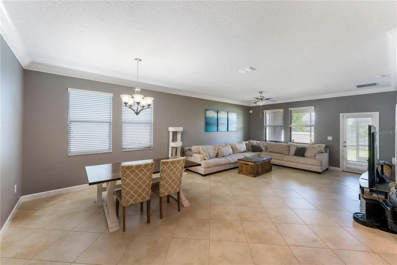 13156 GREEN VIOLET DR