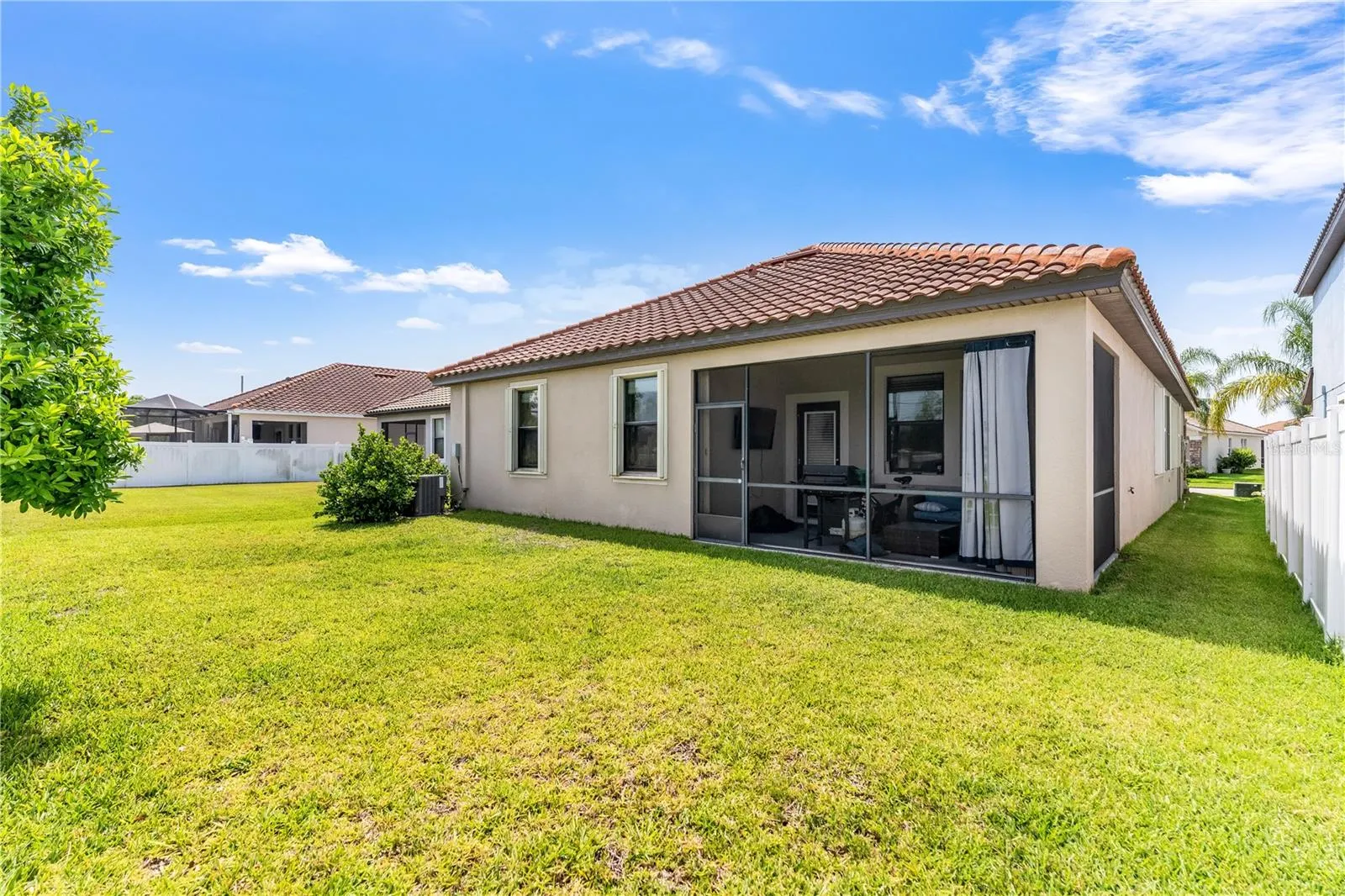 13156 GREEN VIOLET DR