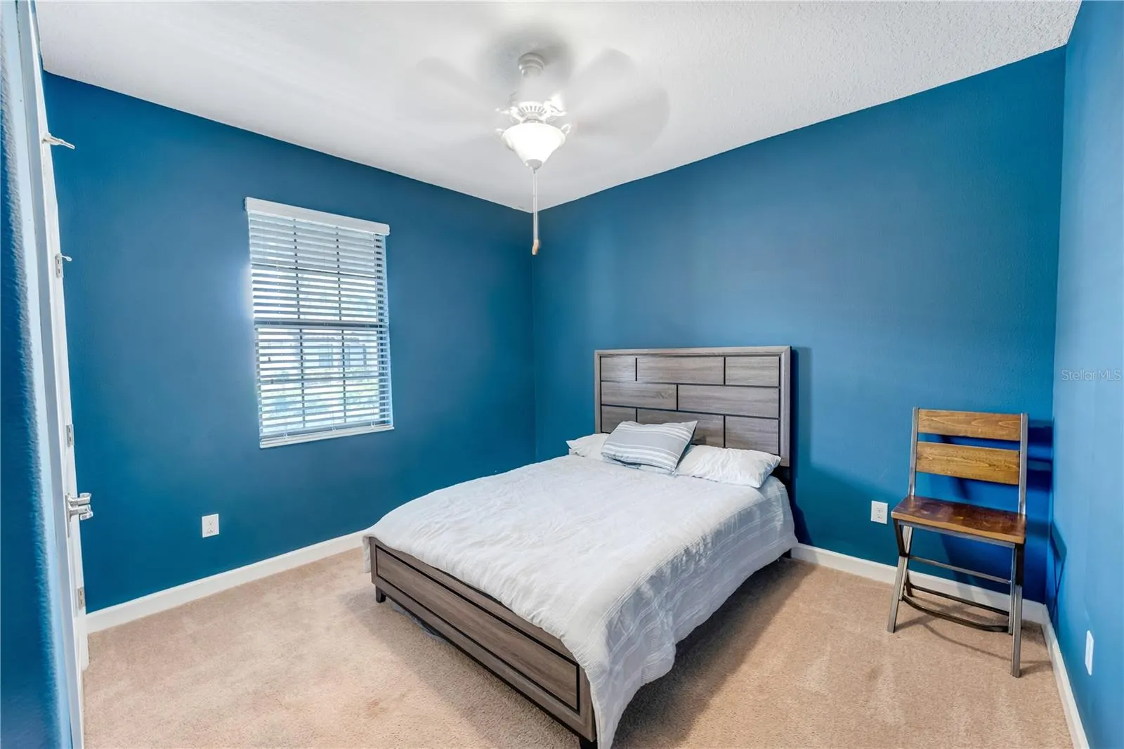 13156 GREEN VIOLET DR