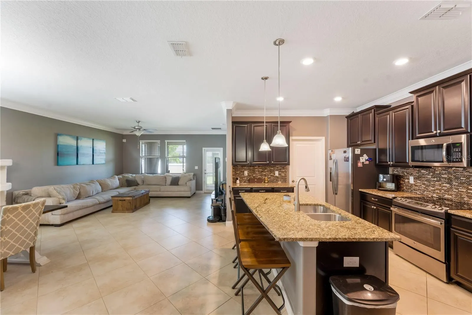 13156 GREEN VIOLET DR