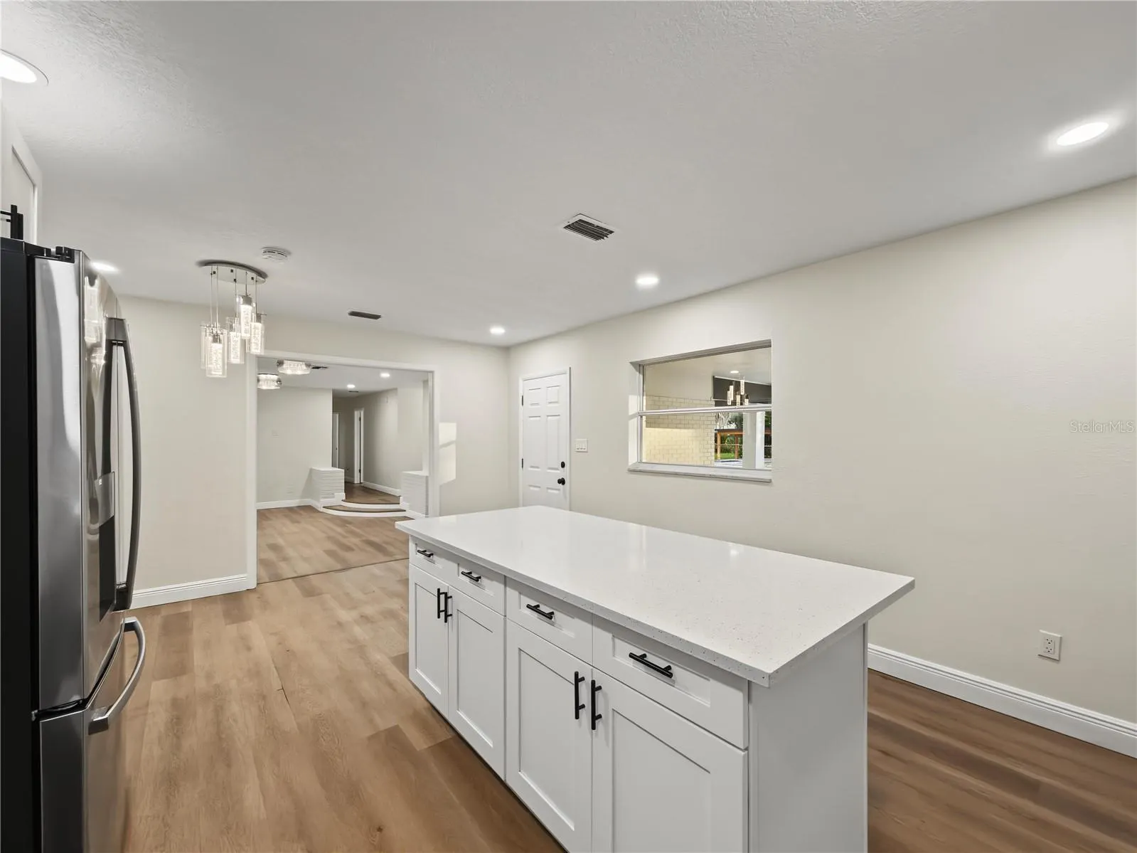 1212 E 24TH AVE