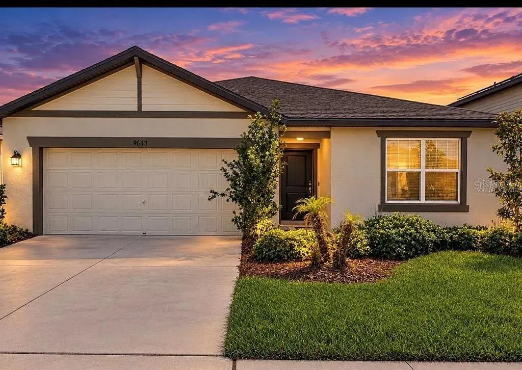 9643 SUMMERS CAY CIR