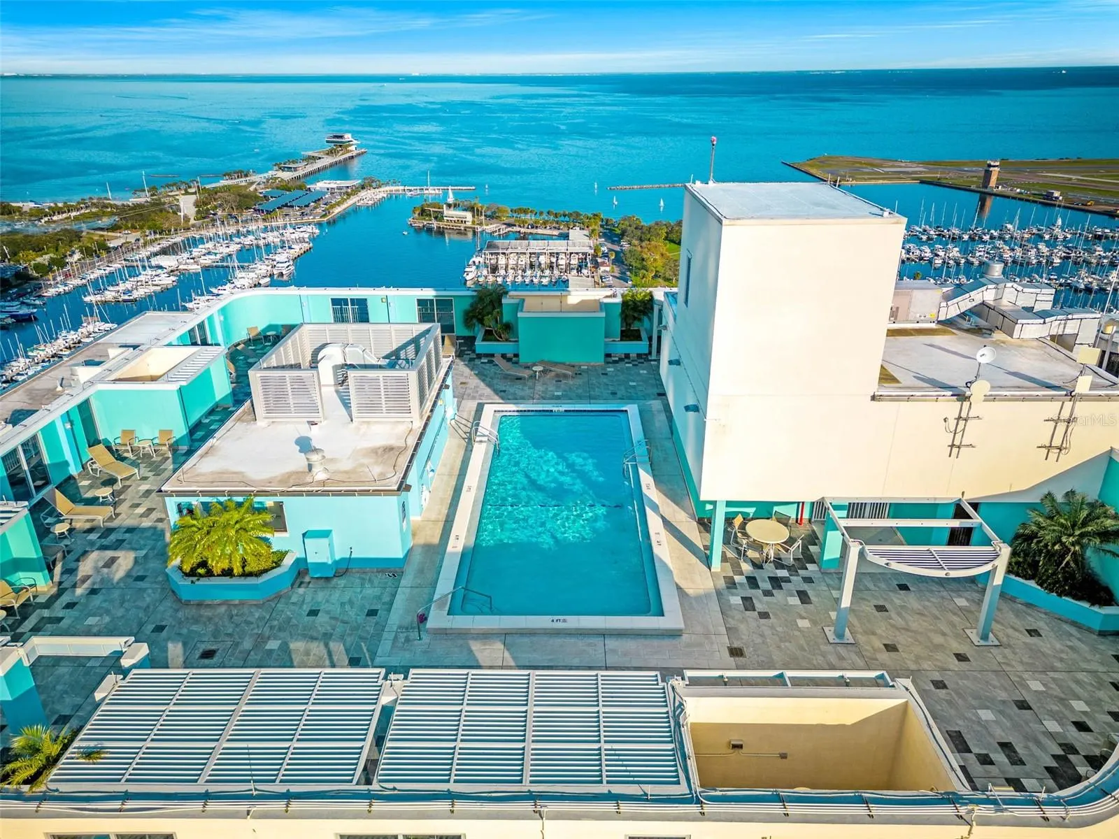 1 BEACH DR SE #1607 #1607