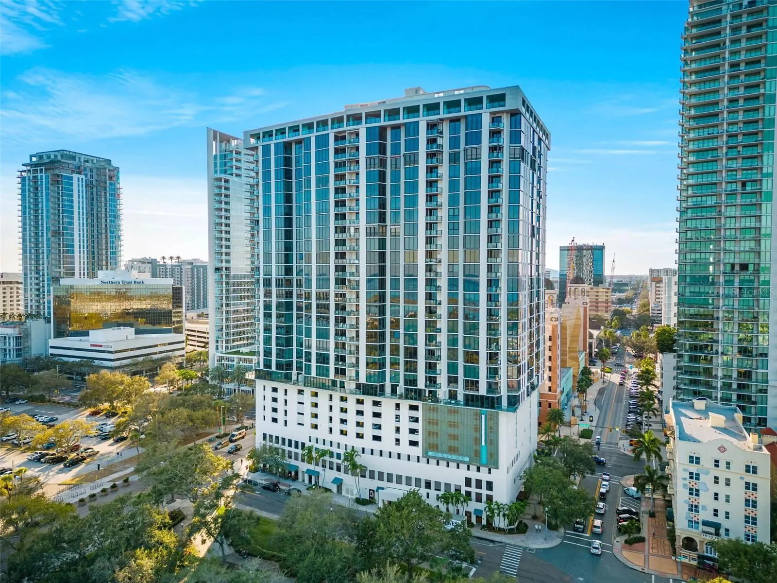 1 BEACH DR SE #1607 #1607