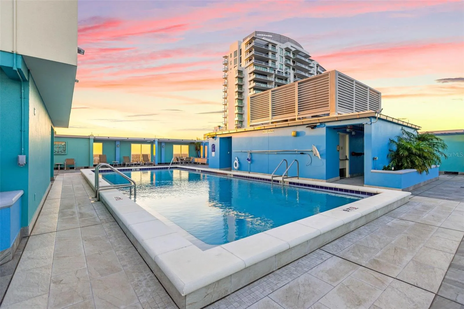 1 BEACH DR SE #1607 #1607