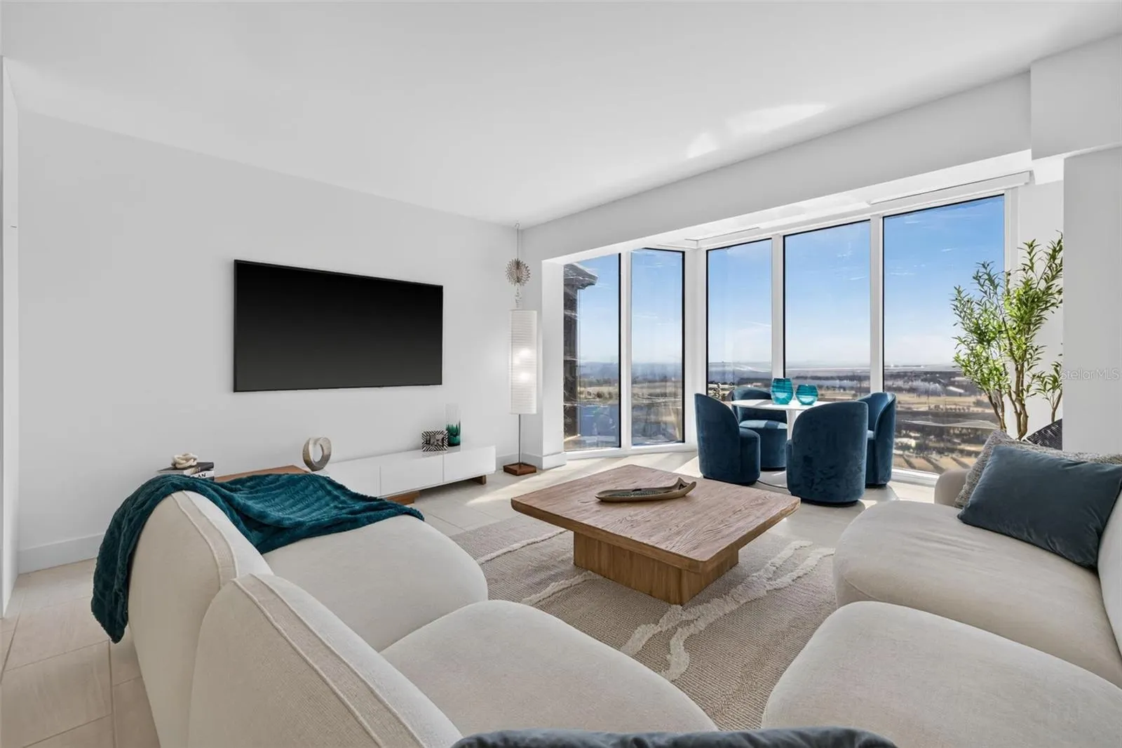 1 BEACH DR SE #1607 #1607
