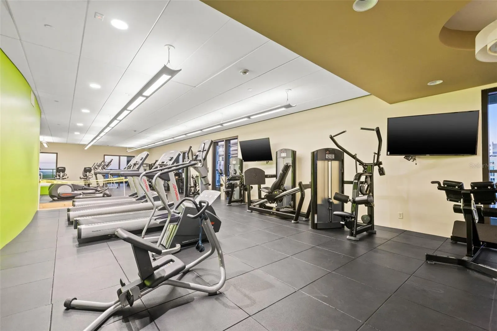 1 BEACH DR SE #1607 #1607