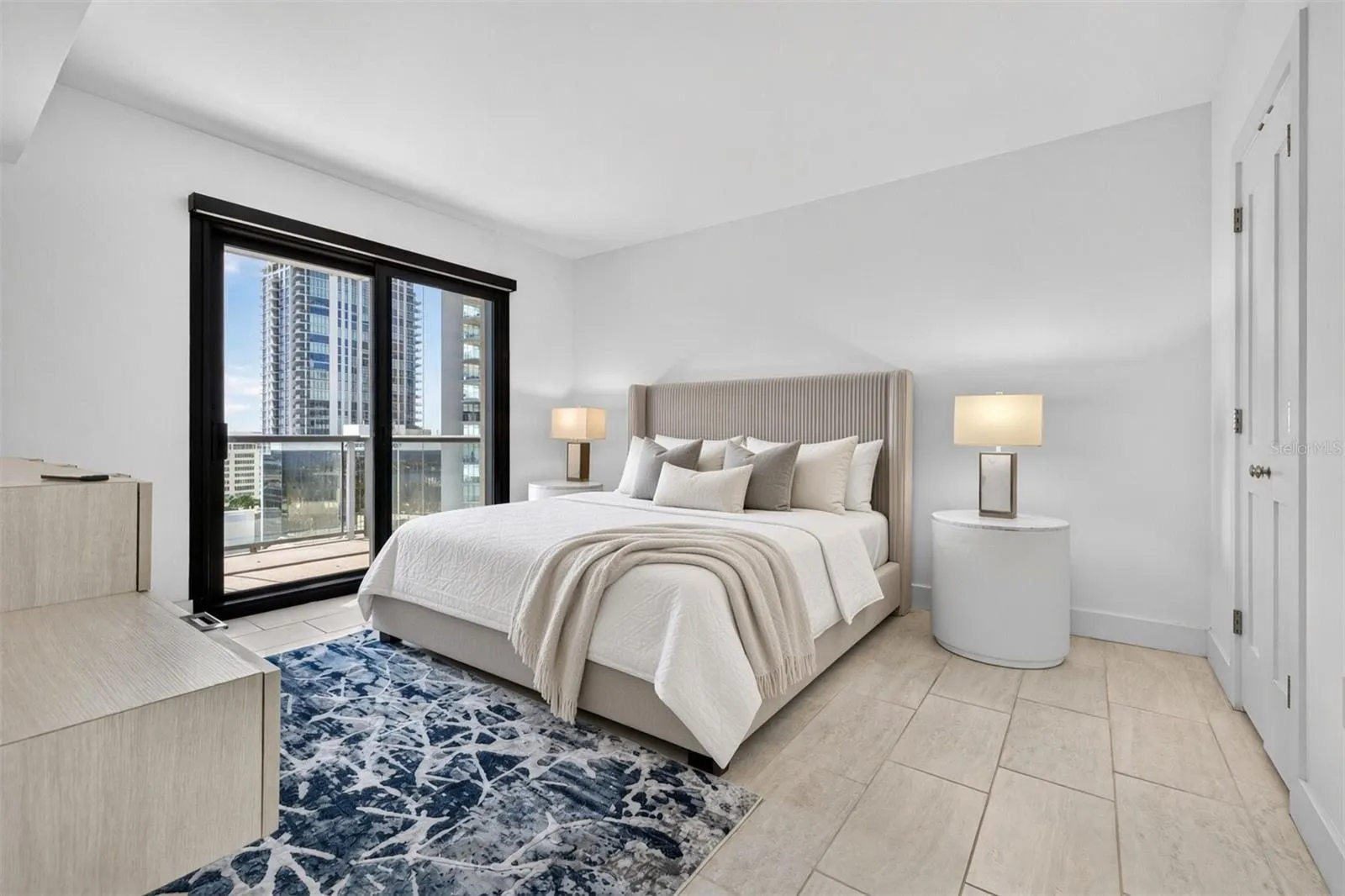 1 BEACH DR SE #1607 #1607