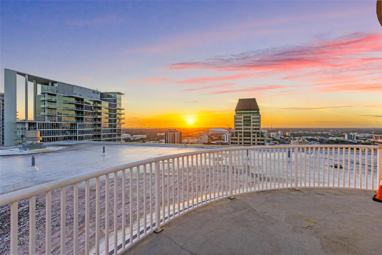 1 BEACH DR SE #1607 #1607
