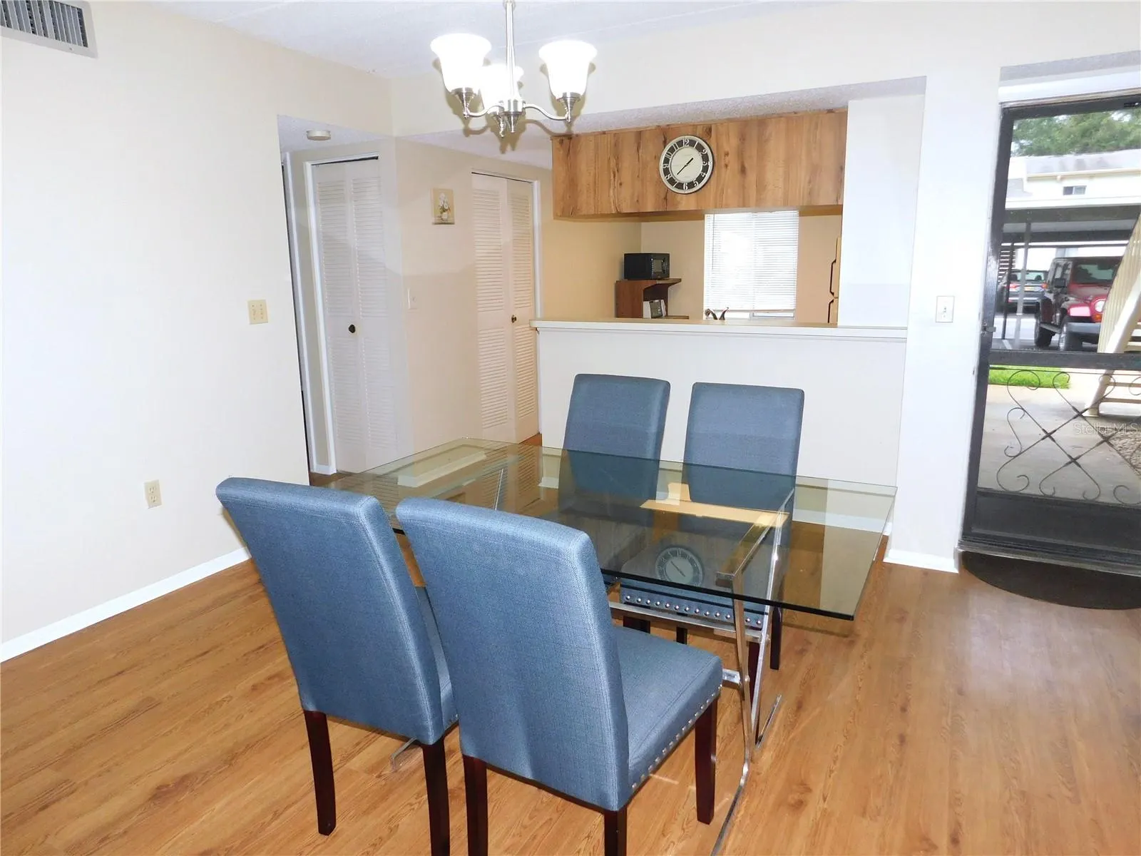105 PALMETTO CT