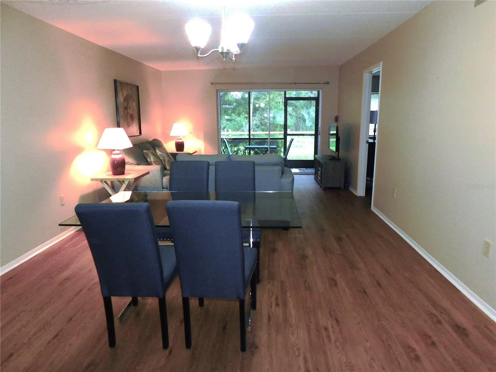 105 PALMETTO CT