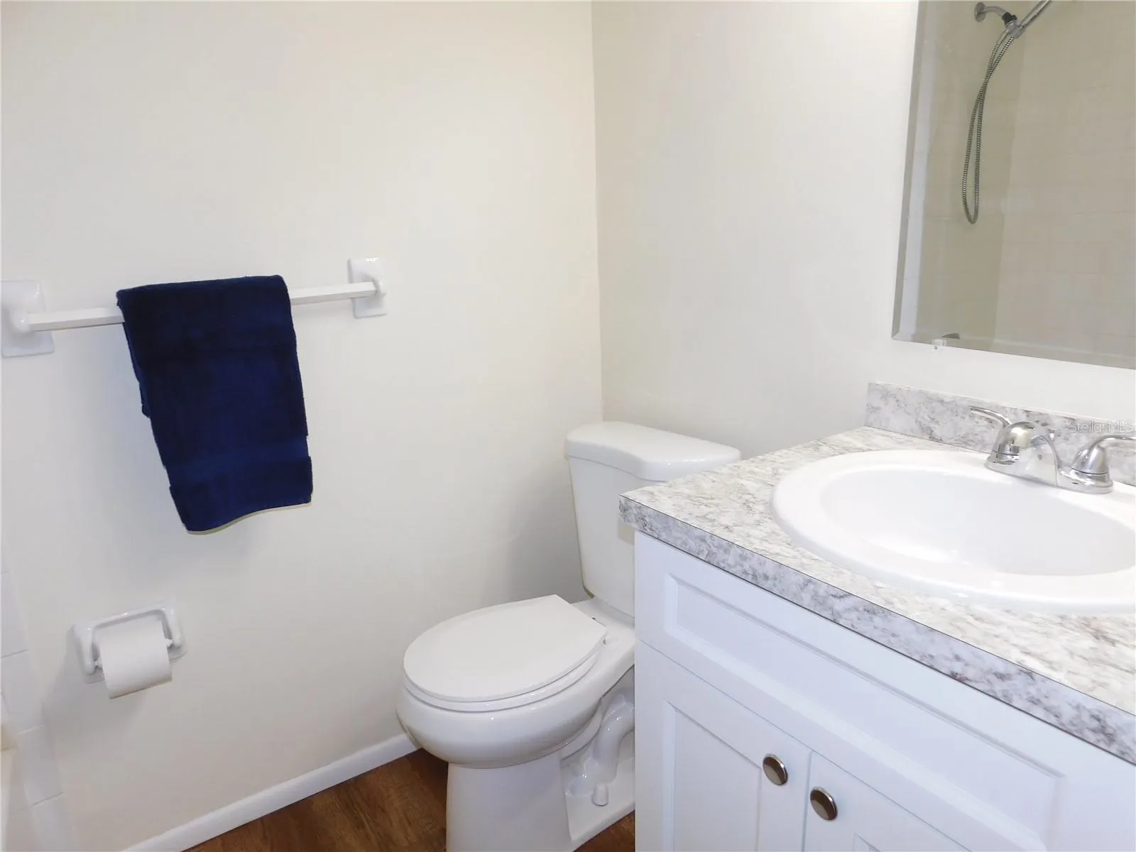 105 PALMETTO CT