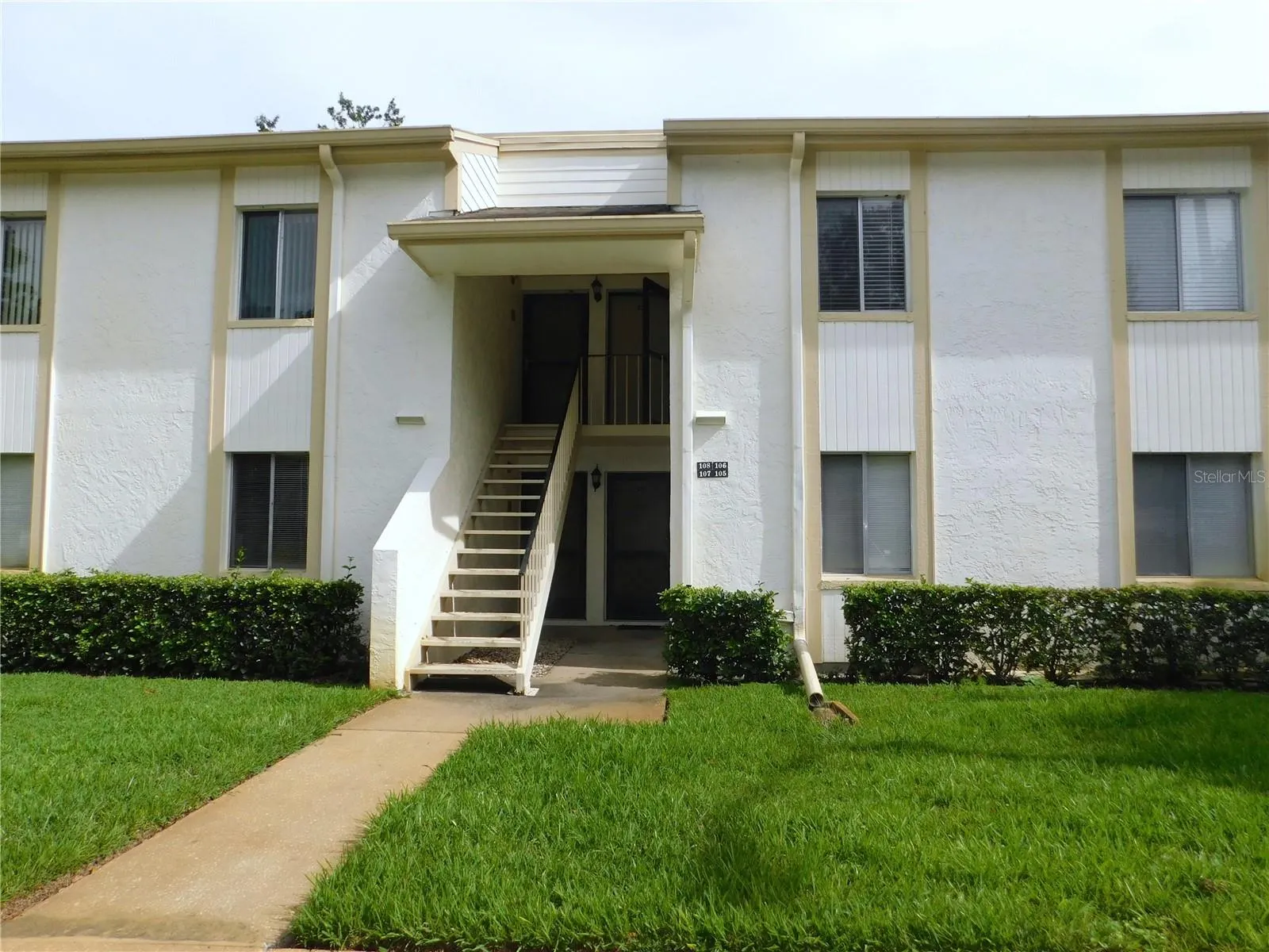 105 PALMETTO CT