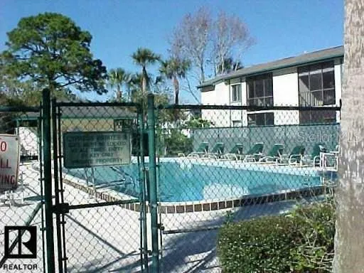 105 PALMETTO CT