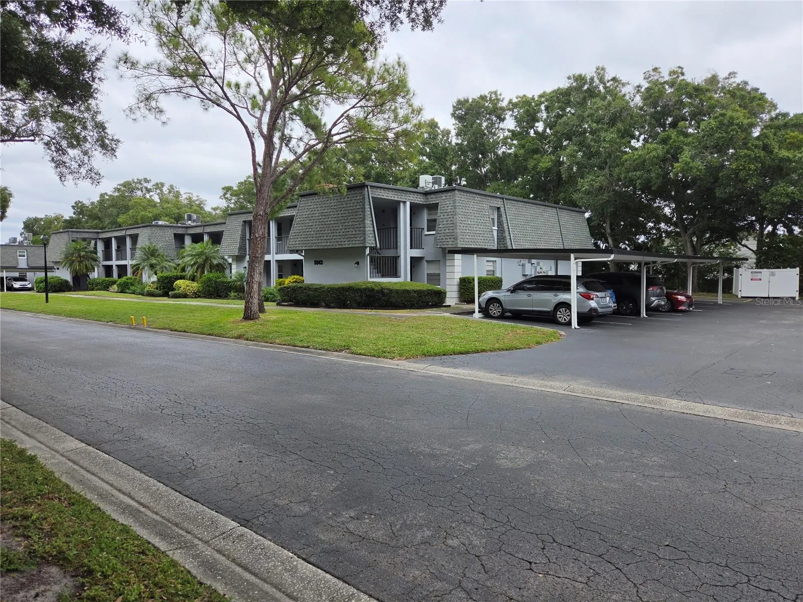 5943 CALAIS BLVD N #6 #6