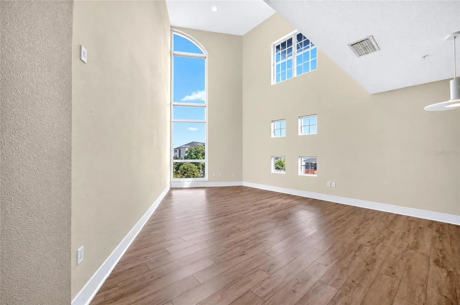 300 STATE ST E #326 #326
