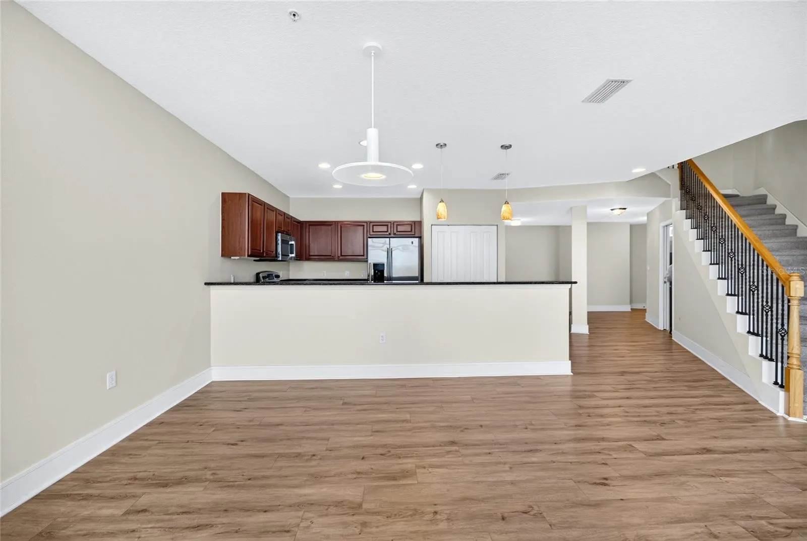 300 STATE ST E #326 #326