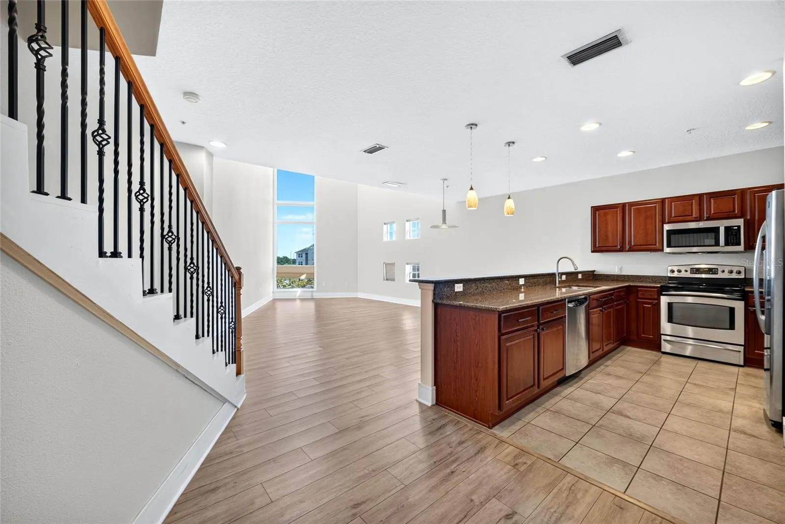 300 STATE ST E #326 #326