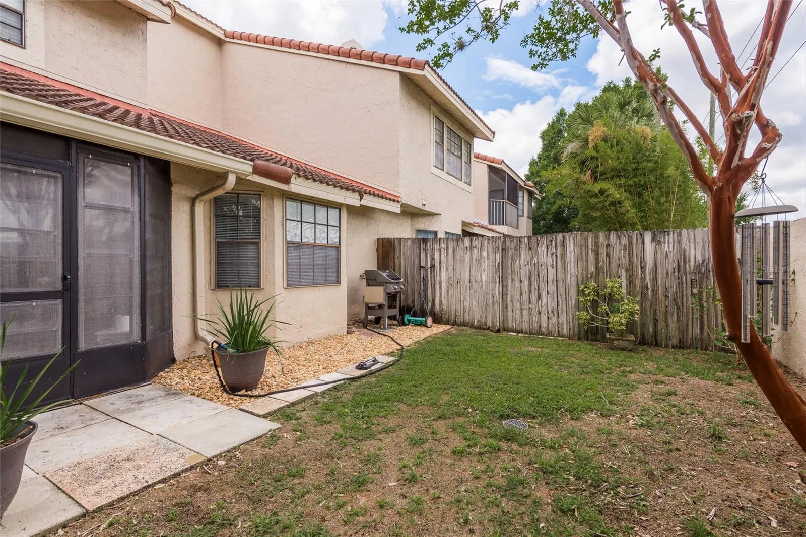 10429 LA MIRAGE CT