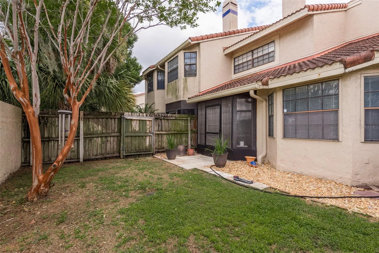 10429 LA MIRAGE CT
