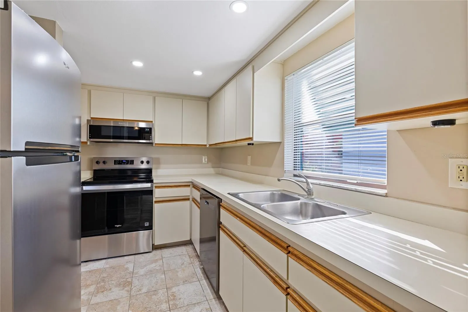 145 116TH AVE #301 #301