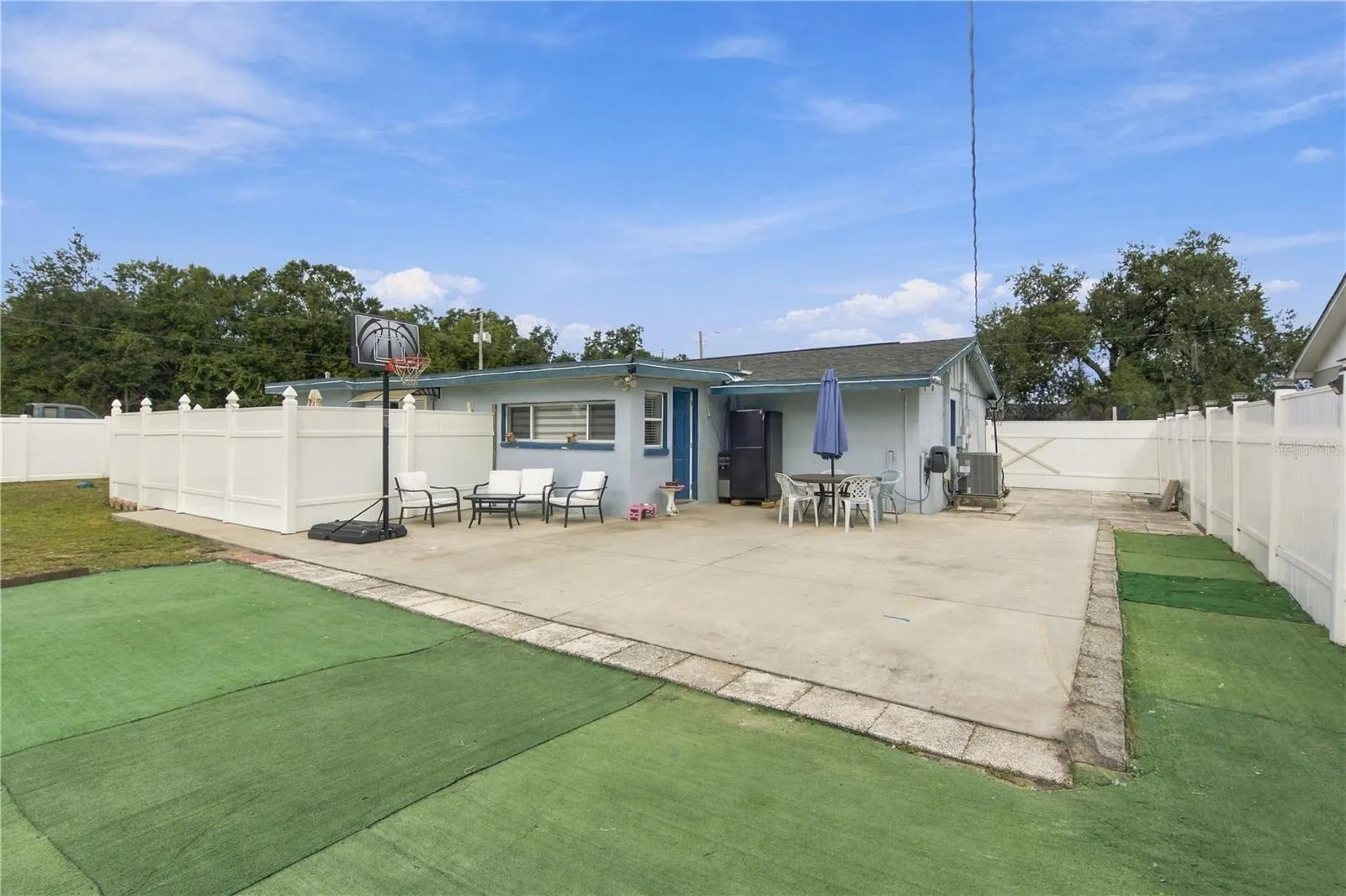 101 MITCHELL DR