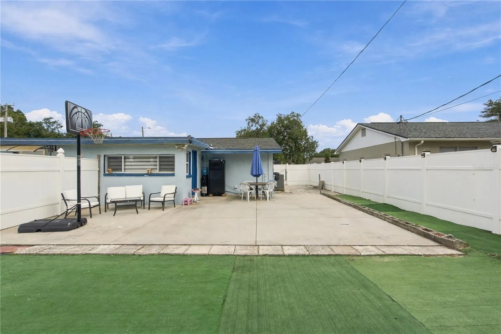 101 MITCHELL DR