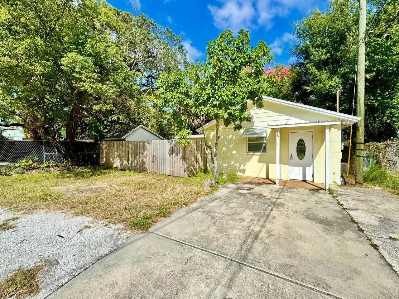 18 W ORANGE ST