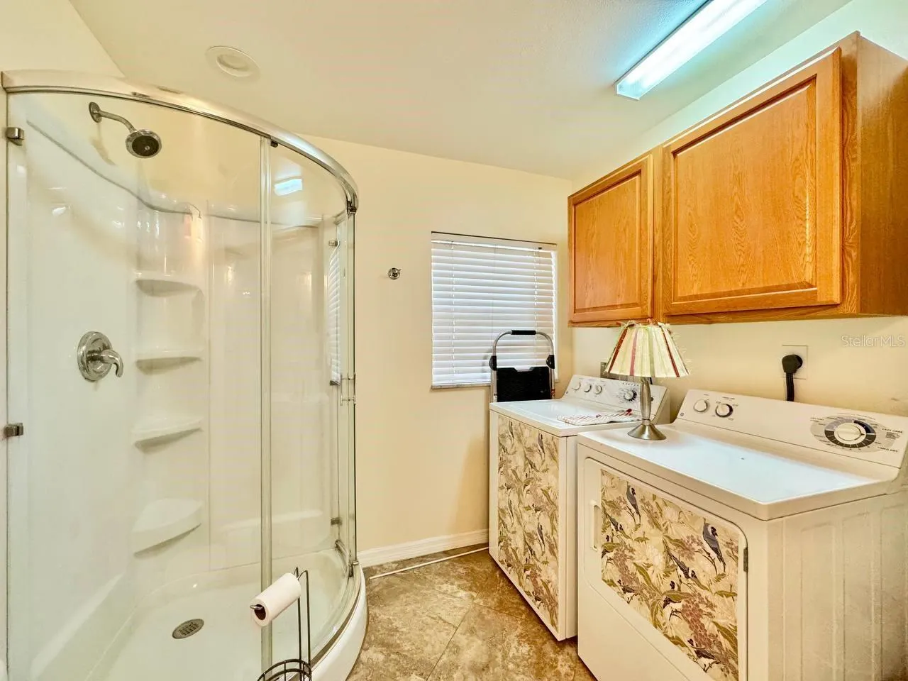 18 W ORANGE ST